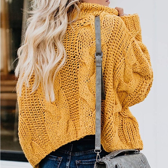 Yellow Oversized Turtleneck Chunky Sweater - Picture 3 of 4